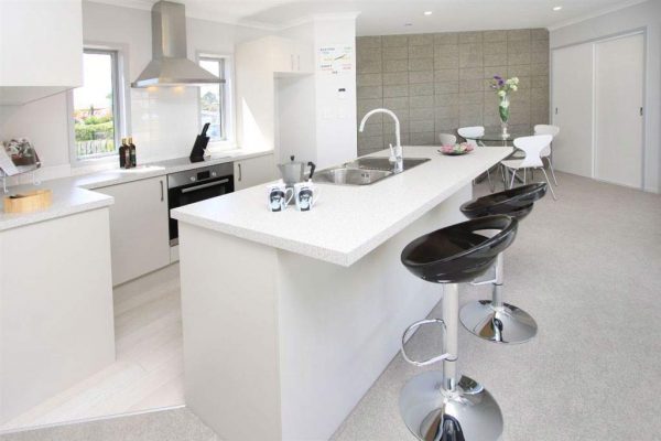 block-honed-kitchen-wall